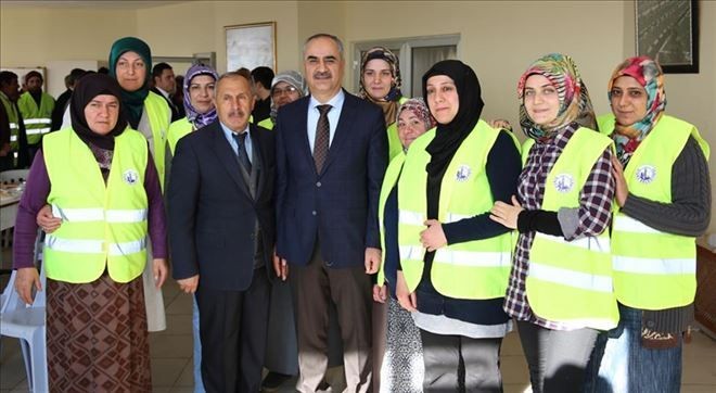 Belediye Başkanı Aydın, Mezarlık Görevlileriyle Bir Araya Geldi