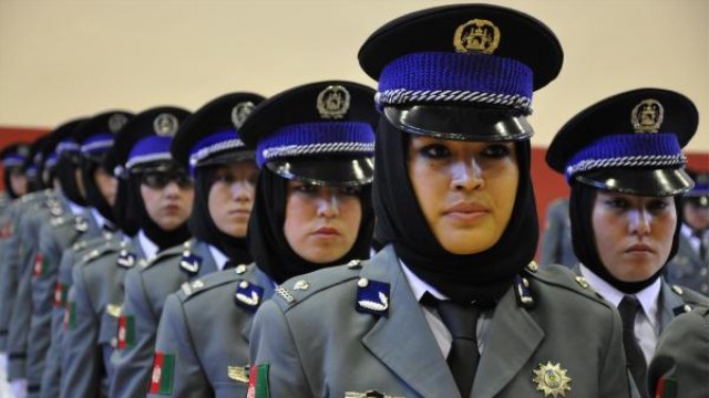 Sivas`ta Afgan Kadın Polisler Mezuniyet Heyecanı Yaşadı