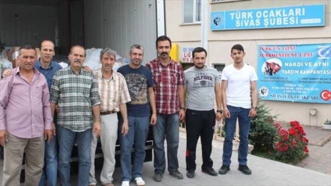 Türkmenlere Sivas´tan Yardım Eli Uzandı