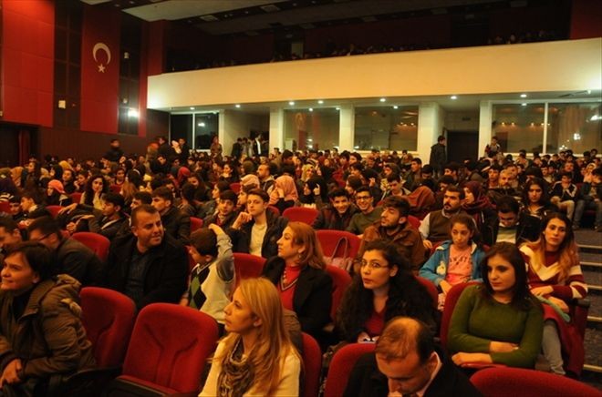 Sivas Devlet Türk Halk Müziği Korosundan Mardin´de Konser