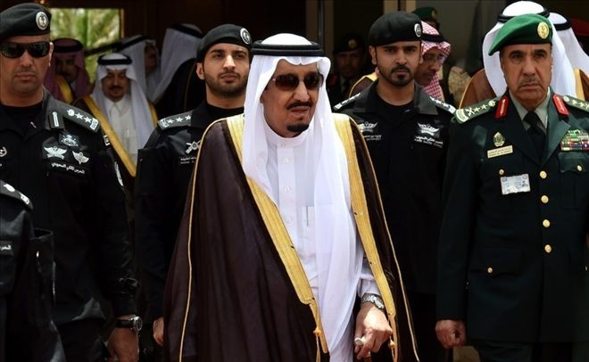 Suudi Kral, Donald Trump´ın teklifini kabul etti