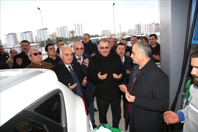 Sivas Belediyesi Akaryakıt İstasyonu Açtı