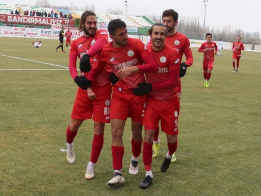   TFF 2. Lig: Sivas Belediyespor: 3 - Bandırmaspor: 0