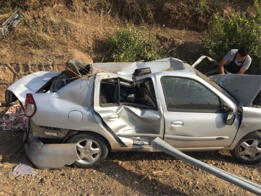 Sivas’ta trafik kazası: 2 ölü 