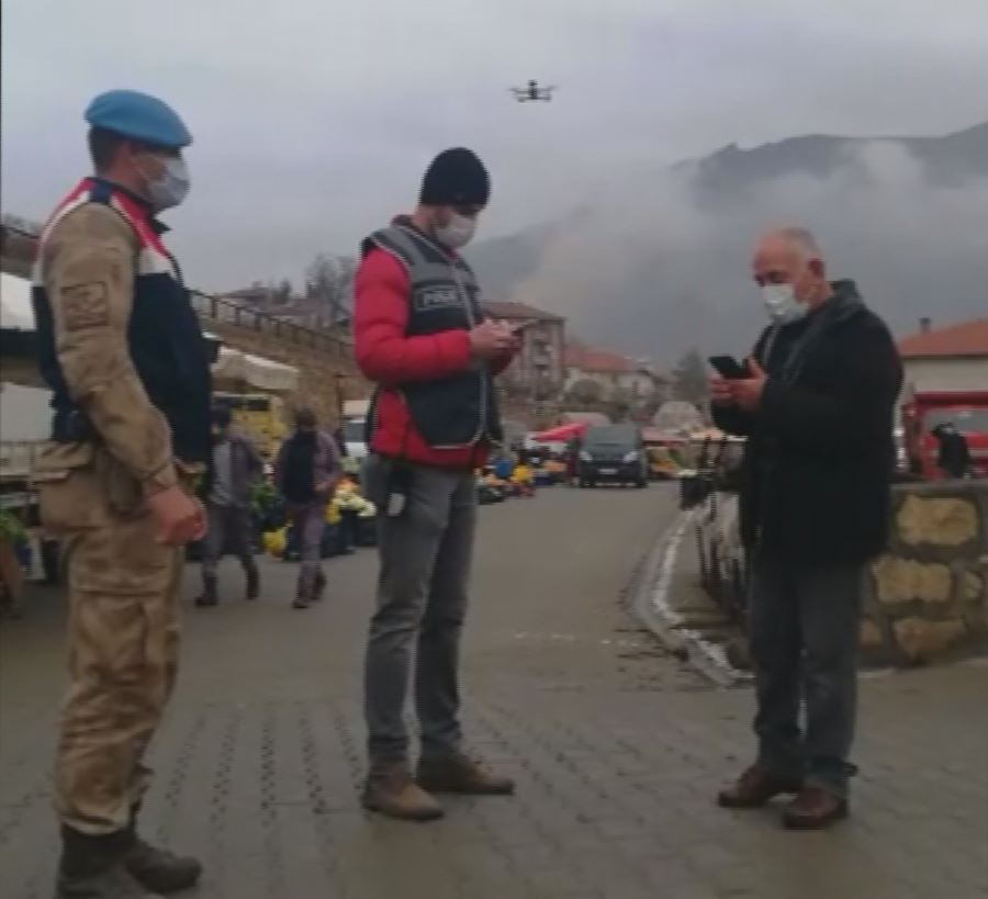 İlçe halkının ateşi drone ile ölçüldü