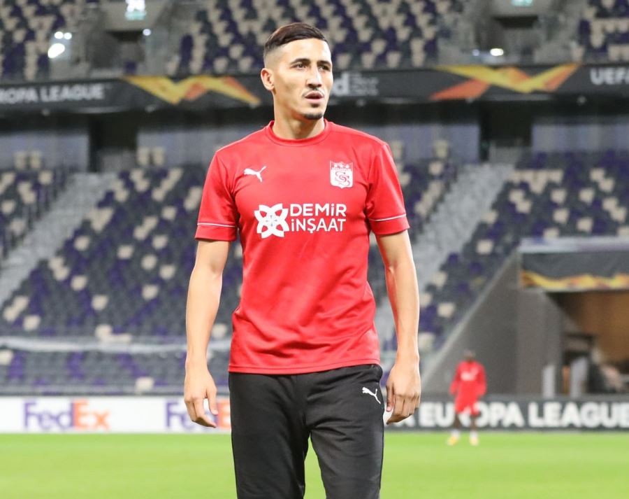 Sivassporlu Fayçal Fajr 2. golünü attı