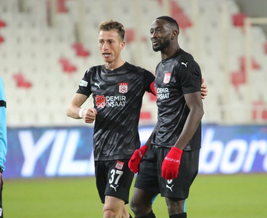 Hakan Arslan ve Yatabare gol sayısını 2’ye yükseltti