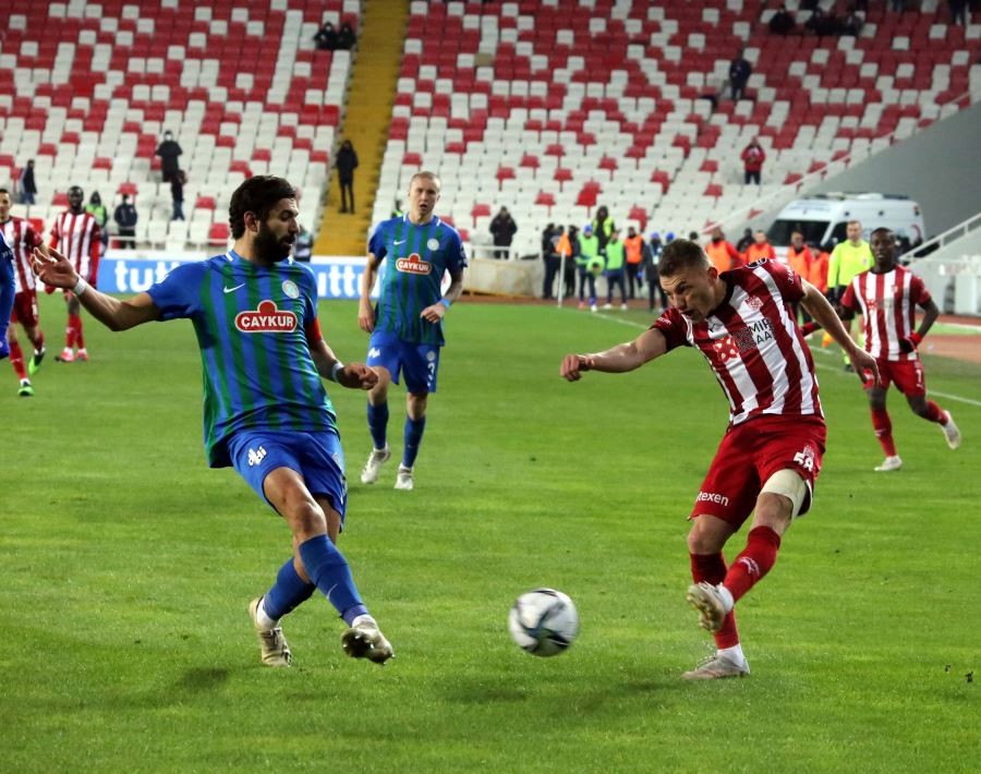 Spor Toto Süper Lig: DG Sivasspor: 1 - Çaykur Rizespor: 1 (Maç sonucu)