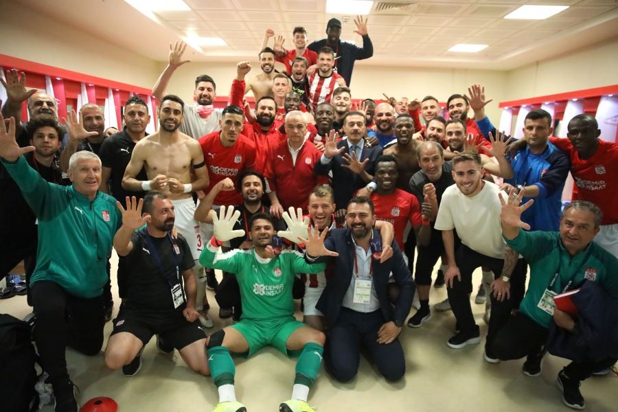Sivasspor’da 17 oyuncunun sözleşmesi sürüyor