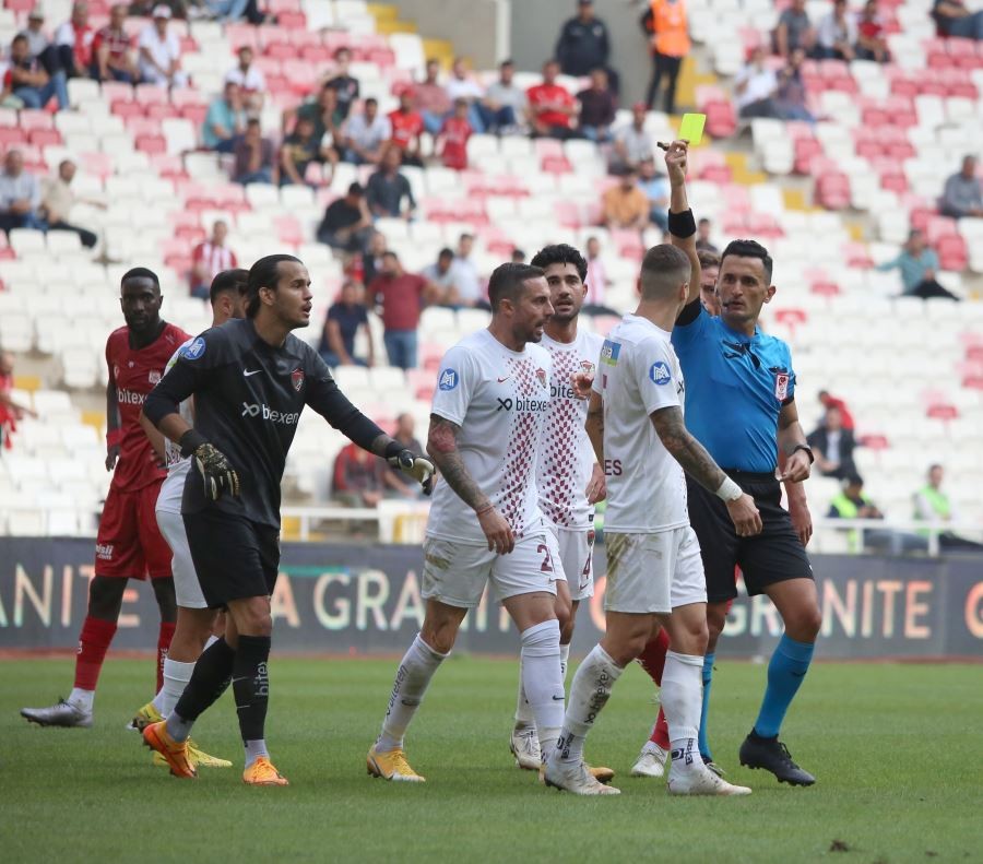  Spor Toto Süper Lig: Sivasspor: 1 - Hatayspor: 2 (Maç sonu)