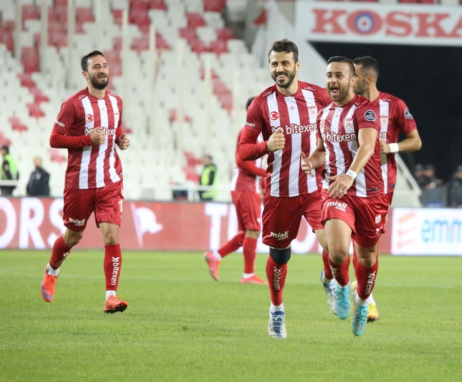 Sivasspor’un iç saha karnesi başarılı