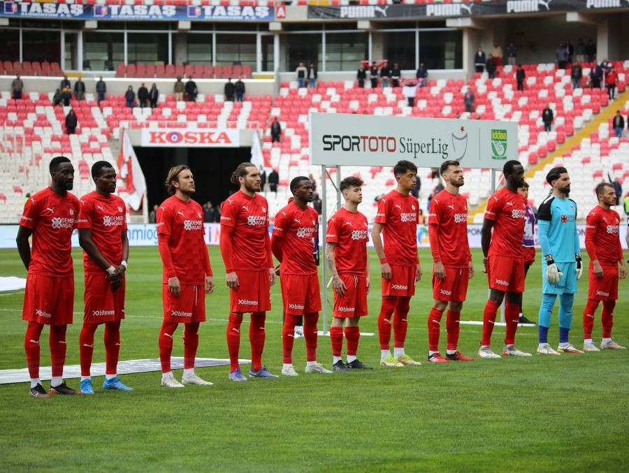 Sivasspor’da Alanya maçı öncesi 2 eksik 