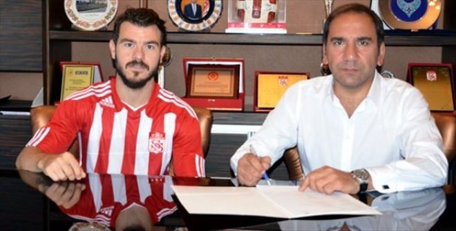 Yekta Kurtuluş Sivasspor´da