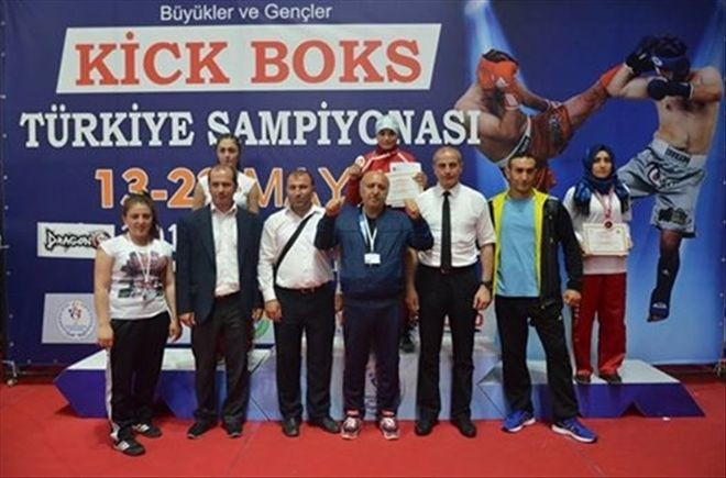 Kick-Boks´ta Büyük Başarı