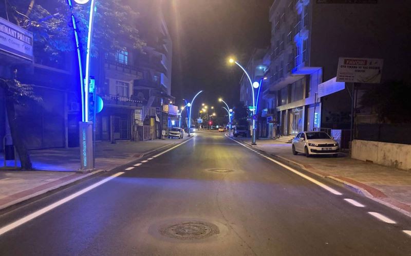 Kocaeli’de Bağdat Caddesi ışıl ışıl oldu