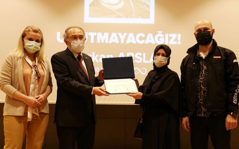 Üsküdar Üniversitesi’nden öğrencisine vefa