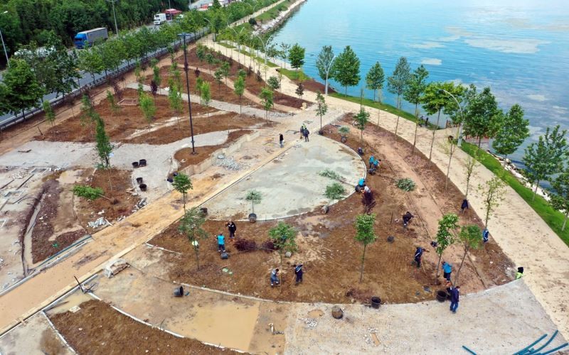 Kocaeli’de Aktif Park yeşillendiriliyor