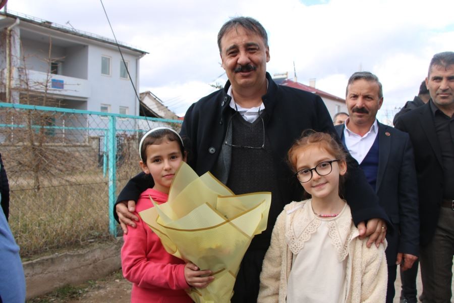 Karadağ’dan   köy ziyaretleri 