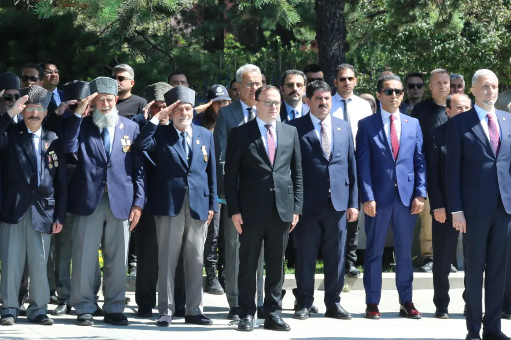 STSO Yönetimi Erzurum Kongresi’nin 105. Yıl Dönümü Etkinliklerine Katıldı. 