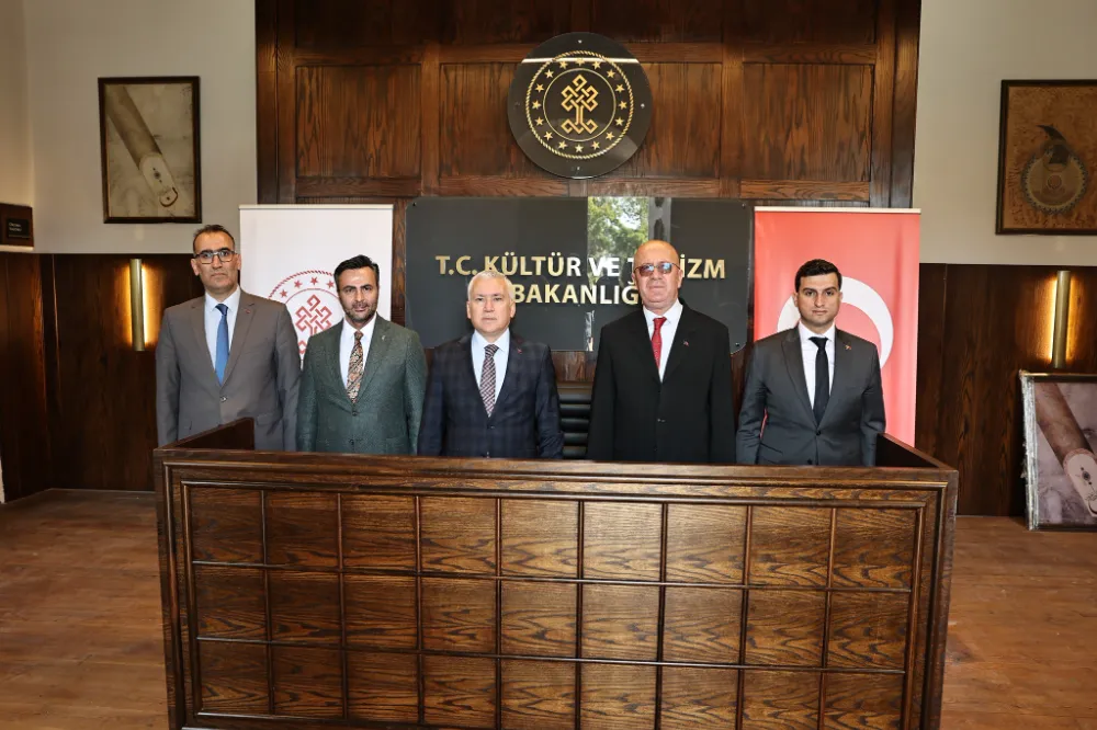 Vali Şimşek’ten Numan Efendi Halk Kütüphanesi’ne Ziyaret! 16 Ekim