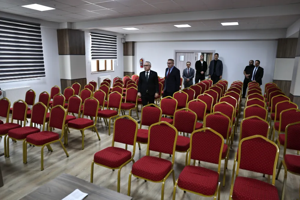 Sivas Valisi Yılmaz Şimşek, Yeni Açılan Kur’an Eğitim Merkezi’ni İnceledi