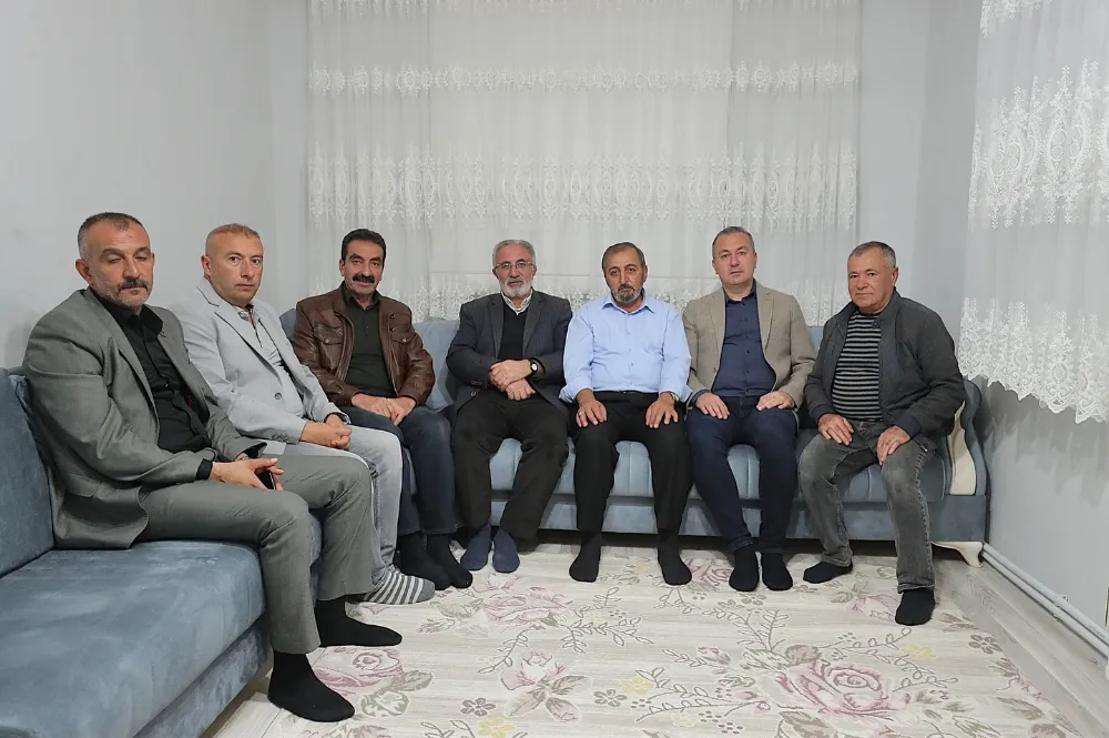 Başkan Uzun’dan şehit babasına anlamlı ziyaret