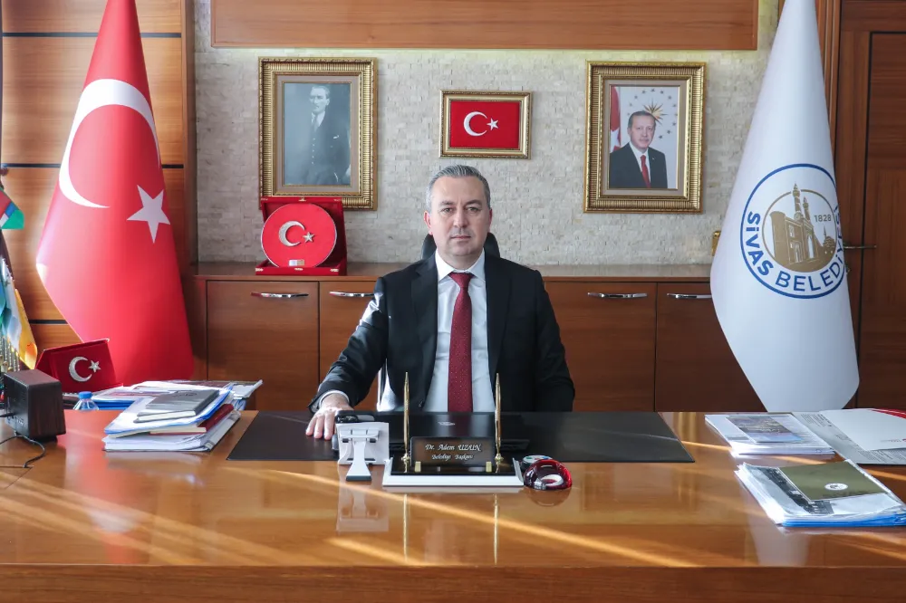 Başkan Dr. Adem Uzun’dan 29 Ekim Cumhuriyet Bayramı Mesajı