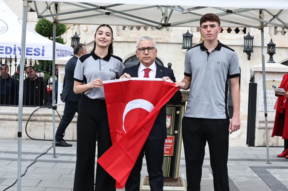Sivas’ta Cumhuriyet’in 102. Yılı Coşkuyla Kutlandı