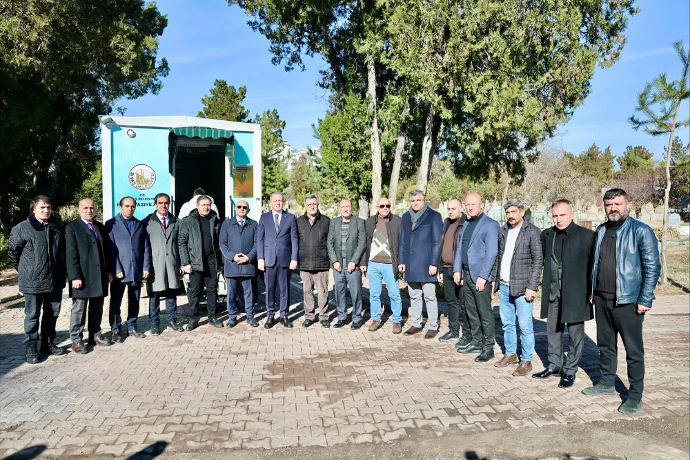  Elbeylili hayırseverlerden Sivas Belediyesine taziye aracı 