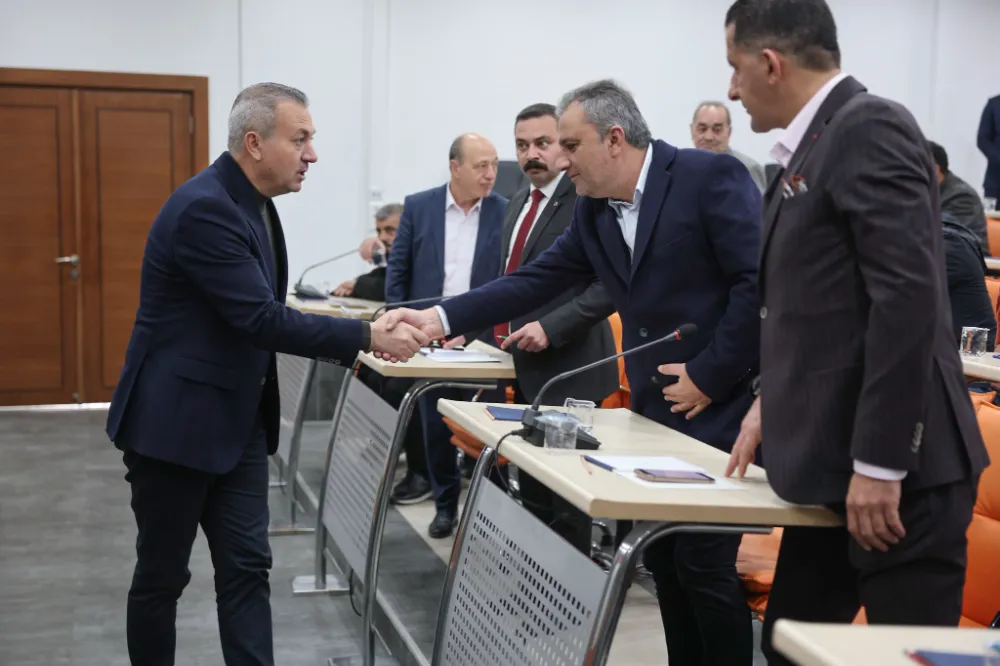 Başkan Uzun, Müteahhitlerle Bir Araya Geldi