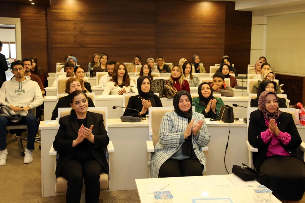 Kadın girişimcilere finansal eğitim