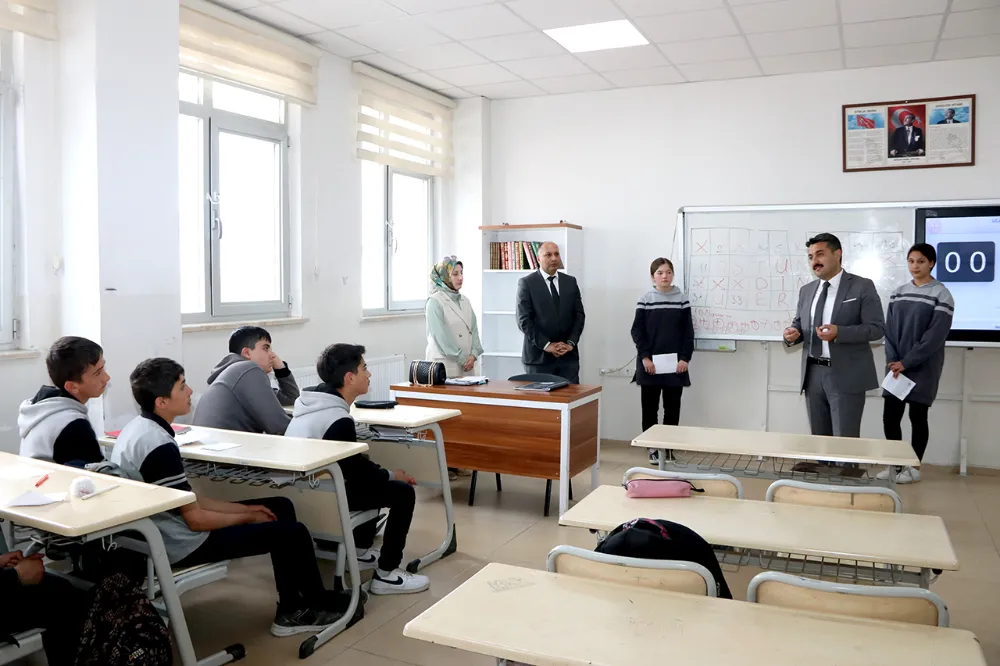 Görüş alışverişinde bulundu