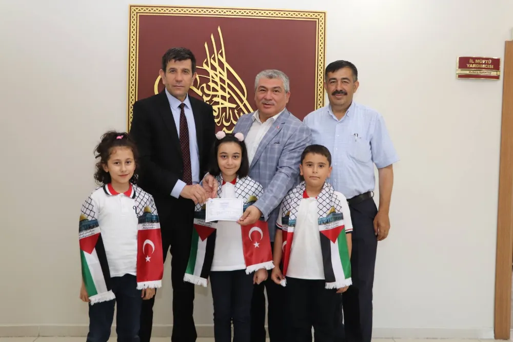 Minik kalplerden örnek davranış 