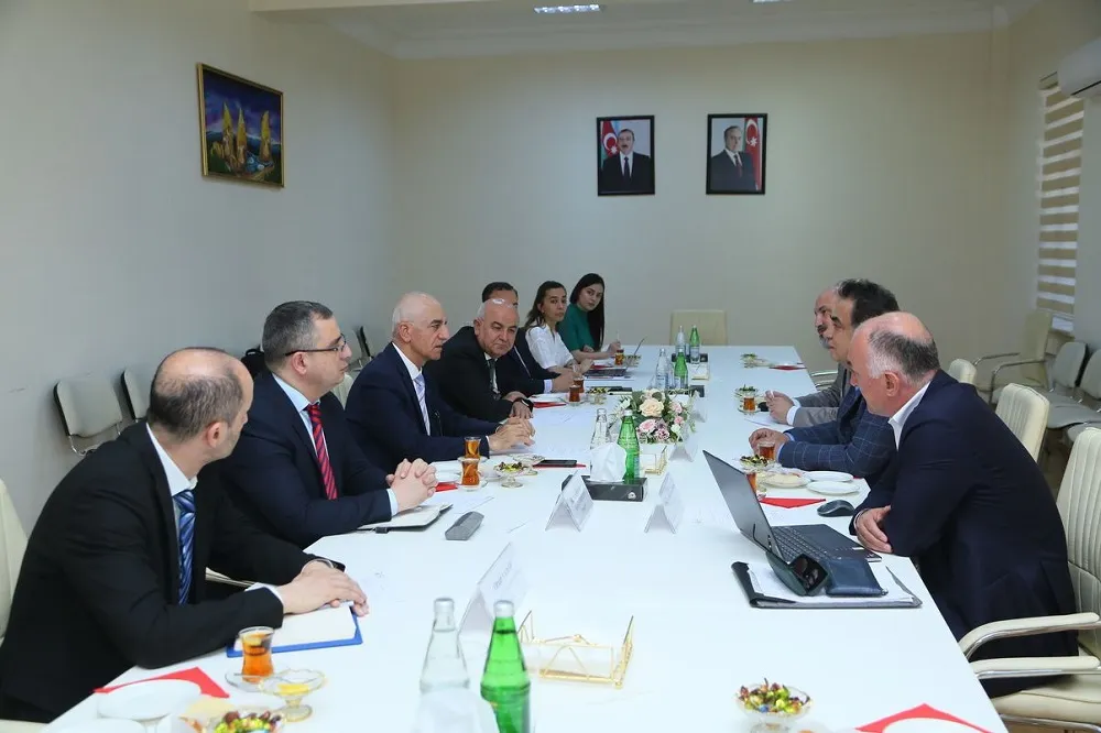 Sivas Cumhuriyet Üniversitesi’nden Azerbaycan’da Akademik İş Birliği Adımı