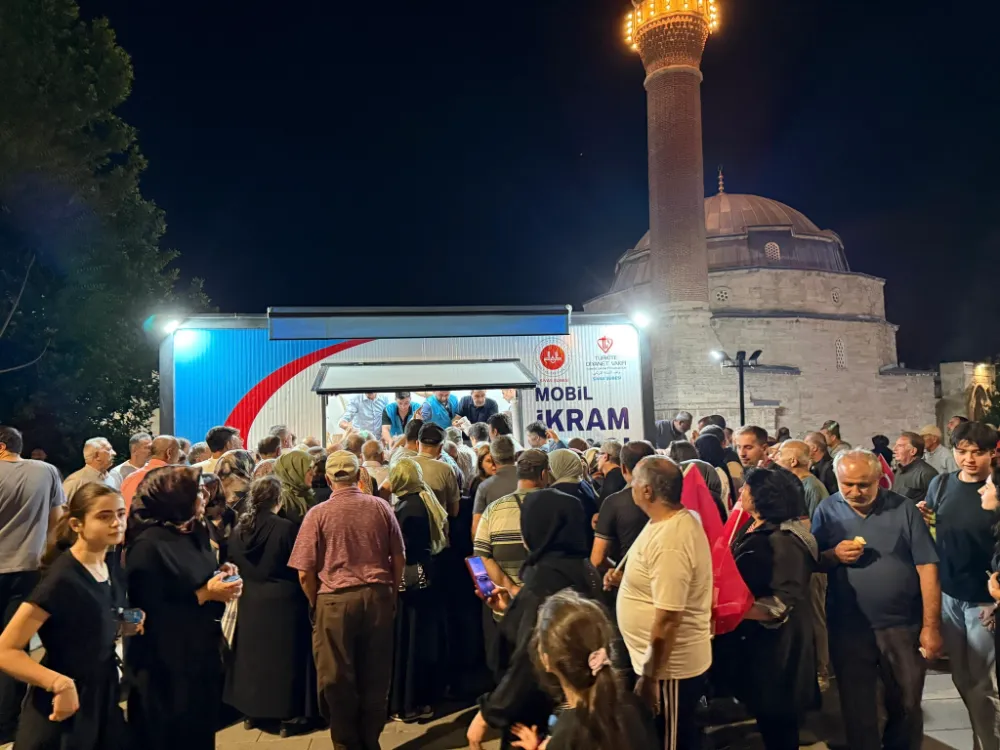 Sivas’ta 15 Temmuz Anısına Aşure İkramı