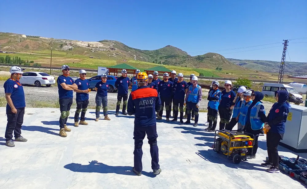 SBTÜ Arama Kurtarma Ekibi Akreditasyon Yolunda Önemli Bir Eşiği Geçti