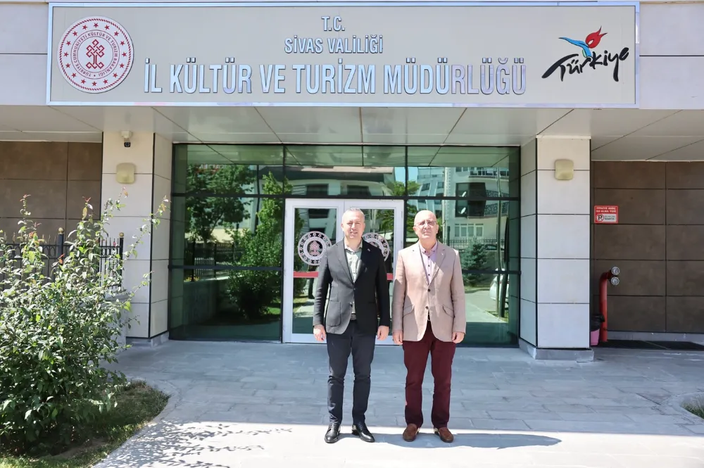 Başkan Uzun’dan Kültür ve Turizm Müdürü Erdoğan’a Ziyaret