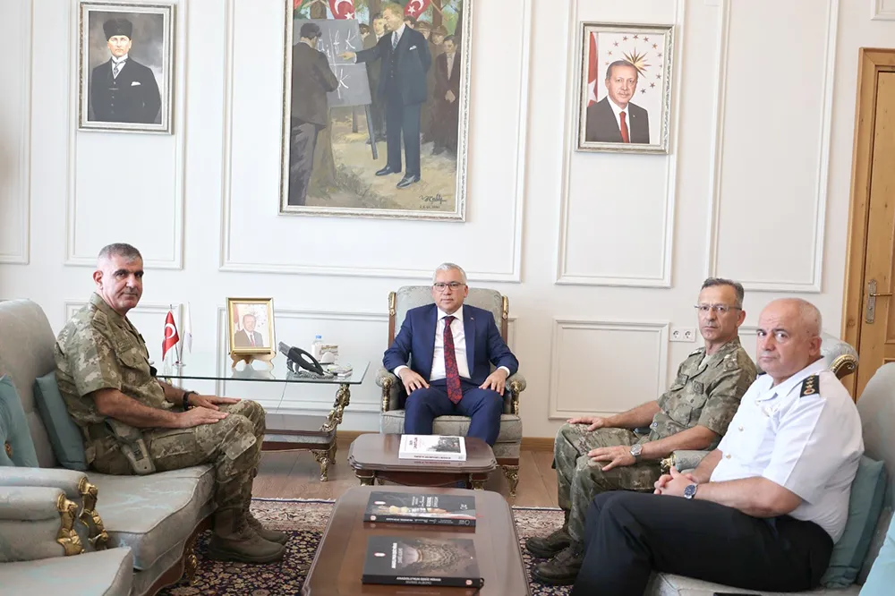Vali Şimşek, Tuğgeneral Alptekin’i Kabul Etti