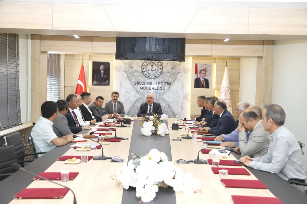 Vali Yardımcısı Doğan ve Müdür Erdoğan’dan Eğitimde Stratejik Toplantı