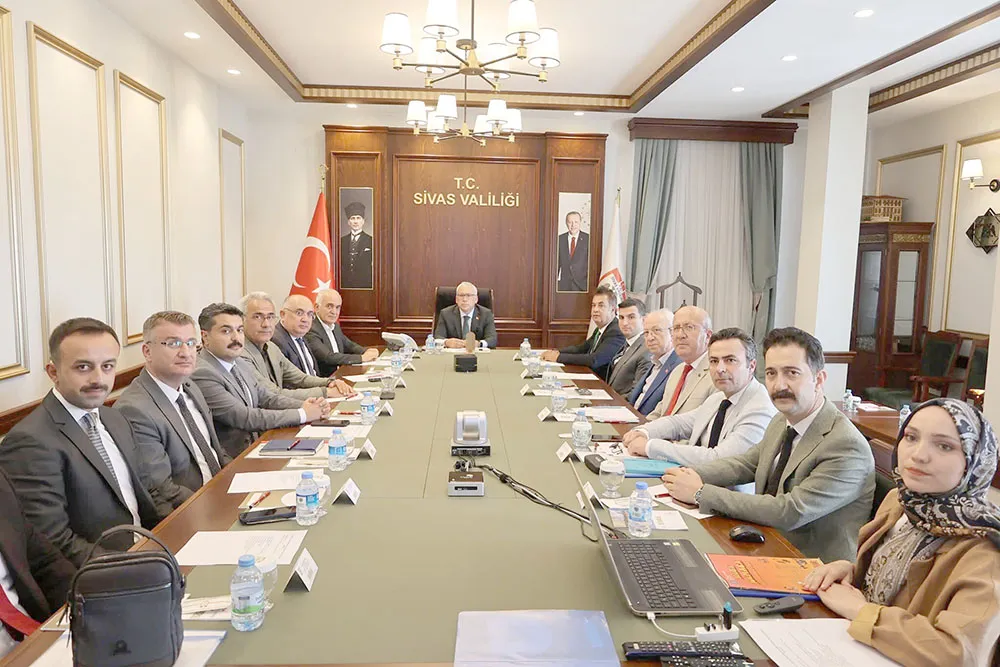 Vali Şimşek Başkanlığında Değerlendirme Toplantısı Yapıldı