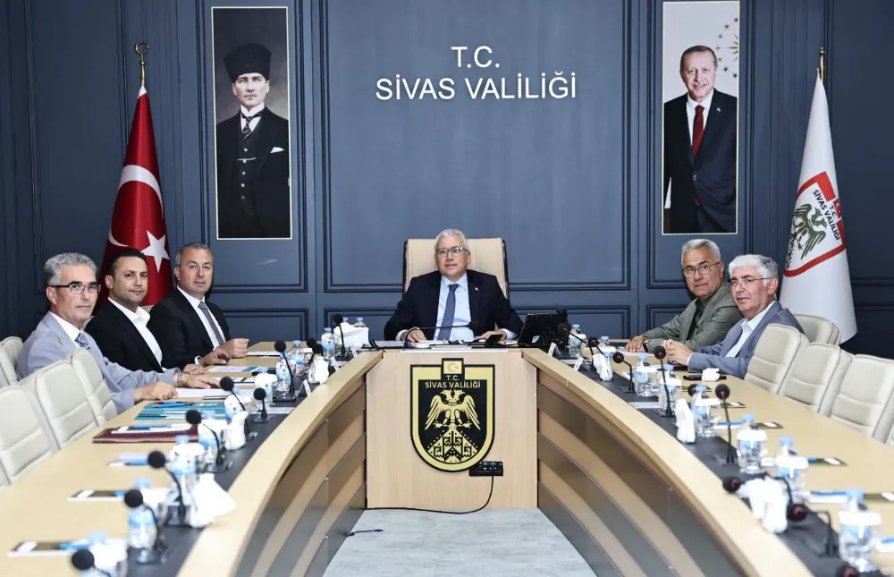 Demirağ OSB Yönetim Kurulu Toplantısı Sivas Valisi Başkanlığında Yapıldı