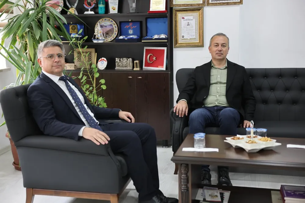 Başkan Adem Uzun’dan Aile ve Sosyal Politikalar İl Müdürlüğü’ne Ziyaret