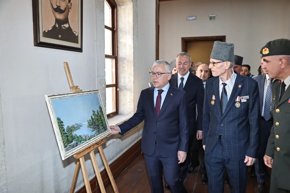 Bahri Şahin’in Yağlı Boya Sergisi Sivas’ta Sanatseverlerle Buluştu