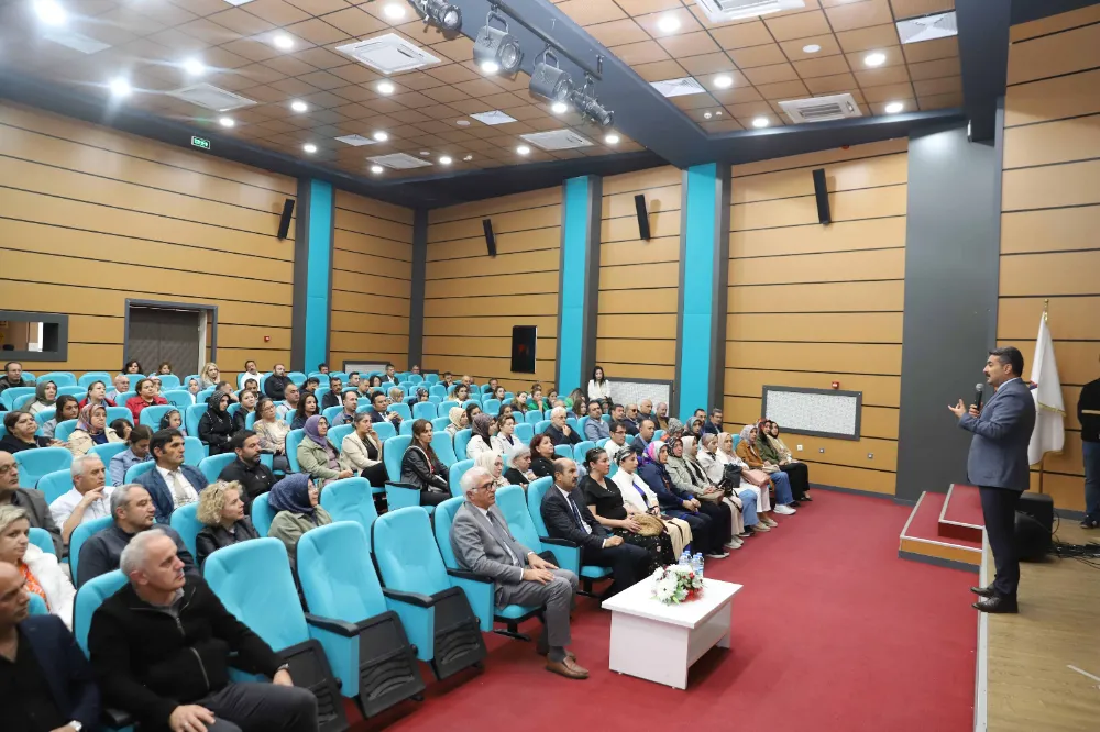İl Millî Eğitim Müdürü Fatih Erdoğan’dan “Maarif Modeli” Eğitimine Ziyaret
