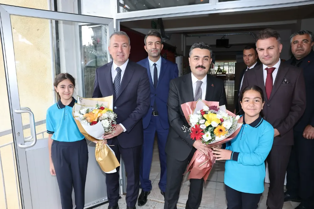 Başkan Uzun ve Müdür Erdoğan’dan Yeni Eğitim Yılına Anlamlı Ziyaret