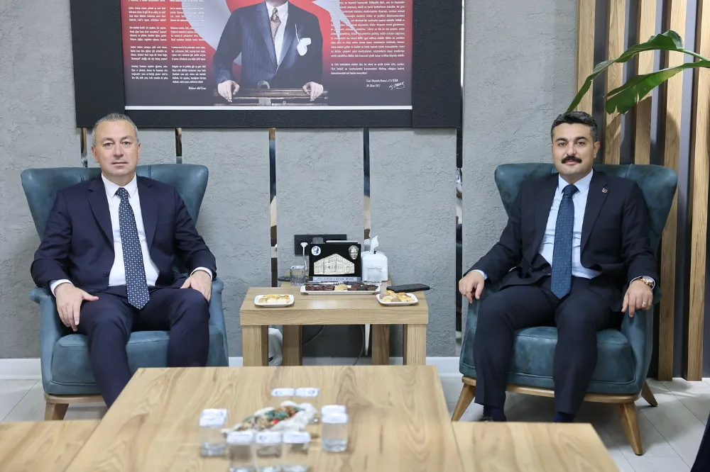 Başkan Adem Uzun ve Millî Eğitim Müdürü Fatih Erdoğan’dan Eğitimde İş Birliği Mesajı